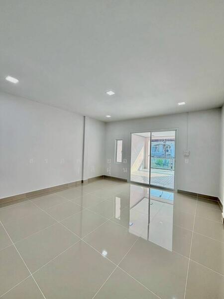 Anchalee Village : หมู่บ้านอัญชลี, นนทบุรี, ซอย หมู่บ้านอัญชลี, ท่าทราย, เมืองนนทบุรี, นนทบุรี, 64 ตร.ม., ทาวน์เฮ้าส์ ขาย, โดย สรภพ ยอดไชย (สีฝุ่น), 500147179 - DDproperty.com