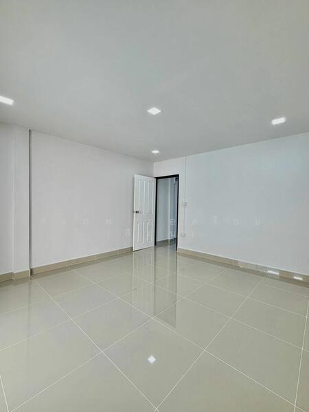 Anchalee Village, Nonthaburi, Soi Anchali Village, Tha-Sai, Muang Nonthaburi, Nonthaburi, 2 Bedrooms, 64 sqm, Townhouse For Sale, by สรภพ ยอดไชย (สีฝุ่น), 500147179 - DDproperty.com