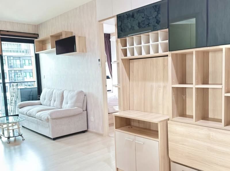 Life Asoke, Bangkok, Asoke-Dindang Road, Bang Kapi, Huai Khwang, Bangkok, 2 Bedrooms, 55 sqm, Condo For Rent, by Ratchapa Bailey, 500147183 - DDproperty.com