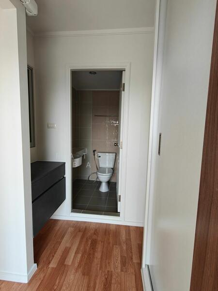 Lumpini Ville La Salle-Bearing, Bangkok, Sukhumvit 105 Road, Bang Na, Bang Na, Bangkok, 2 Bedrooms, 53 sqm, Condo For Rent, by Ratchapa Bailey, 500147186 - DDproperty.com