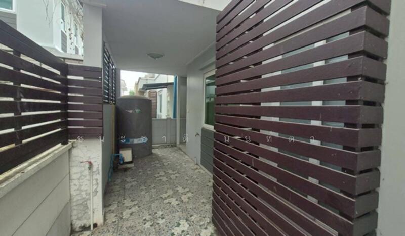 The Living 3 Baan Kluay-Sai Noi, Nonthaburi, Phimonrat, Bang Bua Thong, Nonthaburi, 5 Bedrooms, 250 sqm, Single Detached House For Sale, by ชนะชาติ นนท์ตา, 500147200 - DDproperty.com