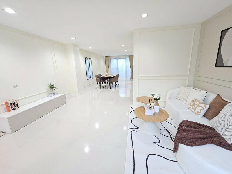 Grand I-Design Vibhavadi, Bangkok, 279 Vibhavadi Rangsit Road, Sanam Bin, Don Mueang, Bangkok, 3 Bedrooms, 200 sqm, Townhouse For Sale, by Savita Pothong, 500147201 - DDproperty.com