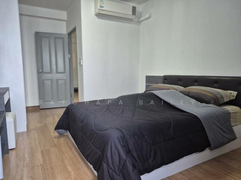 Supalai Park Ekkamai-Thonglor, Bangkok, Petchaburi Road, Bang Kapi, Huai Khwang, Bangkok, 2 Bedrooms, 70 sqm, Condo For Rent, by Ratchapa Bailey, 500147228 - DDproperty.com