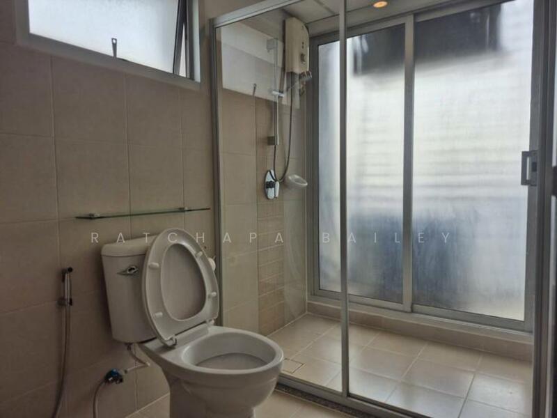 Supalai Park Ekkamai-Thonglor, Bangkok, Petchaburi Road, Bang Kapi, Huai Khwang, Bangkok, 2 Bedrooms, 70 sqm, Condo For Rent, by Ratchapa Bailey, 500147228 - DDproperty.com