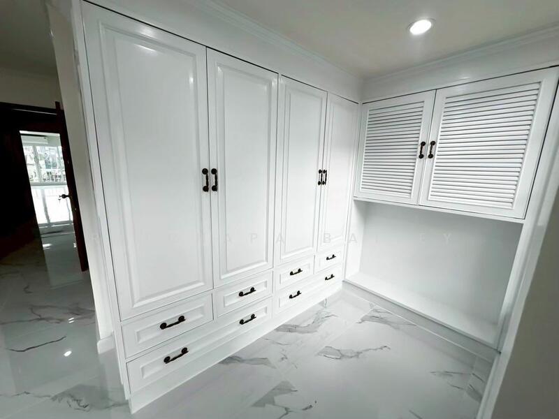 Yenakart Residence, Bangkok, 3 Soi Prasat Suk, Chong Nonsi, Yan Nawa, Bangkok, 4 Bedrooms, 450 sqm, Townhouse For Rent, by Ratchapa Bailey, 500147236 - DDproperty.com