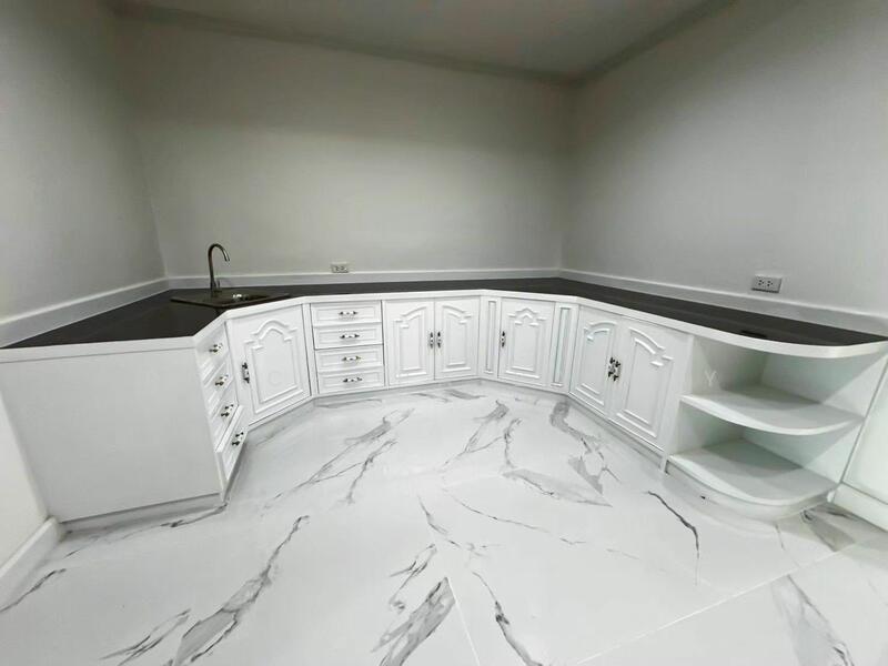 Yenakart Residence, Bangkok, 3 Soi Prasat Suk, Chong Nonsi, Yan Nawa, Bangkok, 4 Bedrooms, 450 sqm, Townhouse For Rent, by Ratchapa Bailey, 500147236 - DDproperty.com