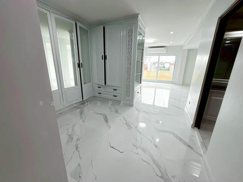 Yenakart Residence, Bangkok, 3 Soi Prasat Suk, Chong Nonsi, Yan Nawa, Bangkok, 4 Bedrooms, 450 sqm, Townhouse For Rent, by Ratchapa Bailey, 500147236 - DDproperty.com