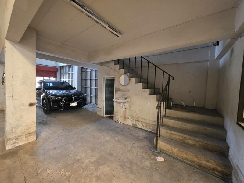 Commercial Building Watcharapol, Bangkok, วัชรพล, Khlong Tanon, Sai Mai, Bangkok, , 180 sqm, Shophouse For Sale, by Line: @katagent, 500147266 - DDproperty.com