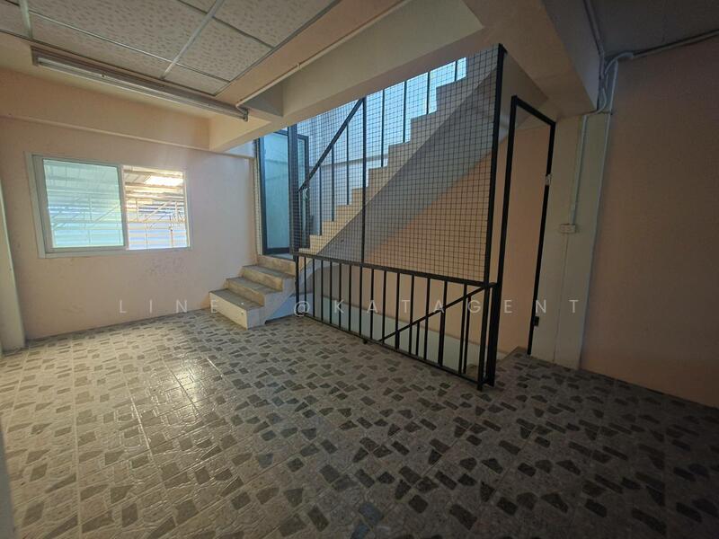 Commercial Building Watcharapol, Bangkok, วัชรพล, Khlong Tanon, Sai Mai, Bangkok, , 180 sqm, Shophouse For Sale, by Line: @katagent, 500147266 - DDproperty.com