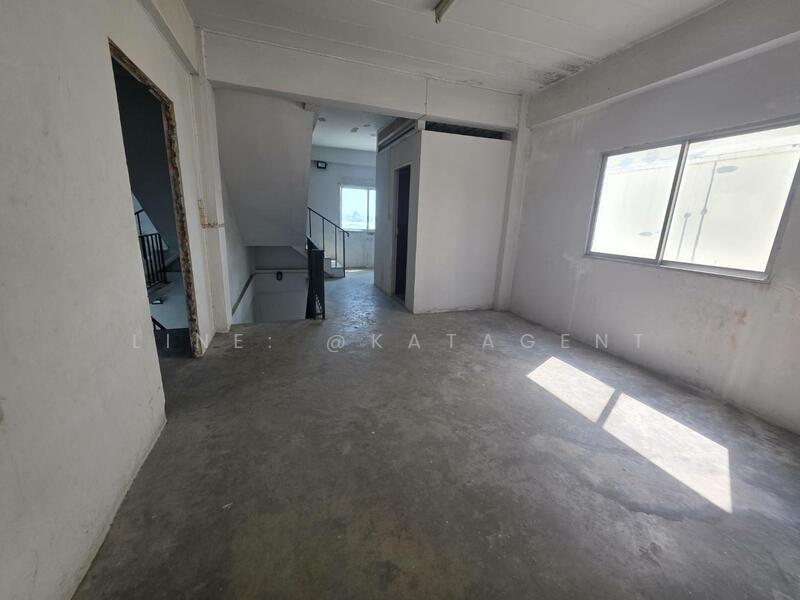 Commercial Building Watcharapol, Bangkok, วัชรพล, Khlong Tanon, Sai Mai, Bangkok, , 180 sqm, Shophouse For Sale, by Line: @katagent, 500147266 - DDproperty.com