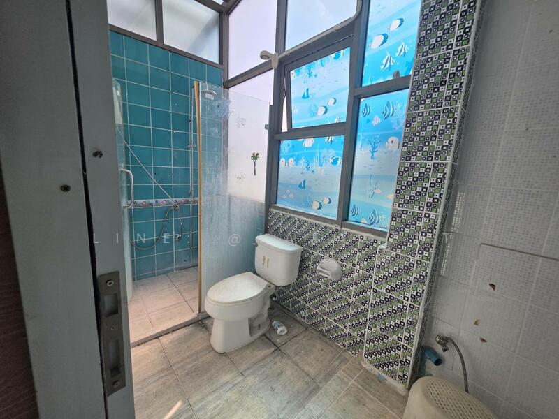 Commercial Building Watcharapol, Bangkok, วัชรพล, Khlong Tanon, Sai Mai, Bangkok, , 180 sqm, Shophouse For Sale, by Line: @katagent, 500147266 - DDproperty.com