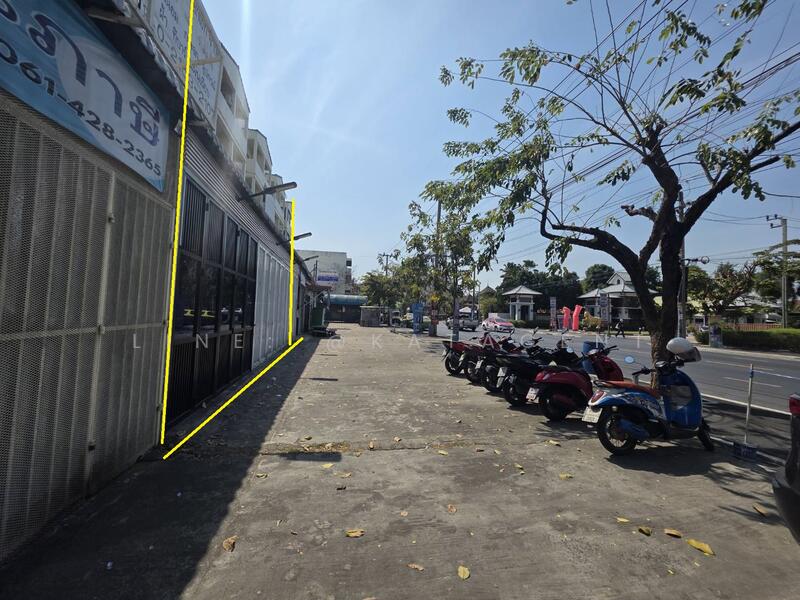 Commercial Building Watcharapol, Bangkok, วัชรพล, Khlong Tanon, Sai Mai, Bangkok, , 180 sqm, Shophouse For Sale, by Line: @katagent, 500147266 - DDproperty.com