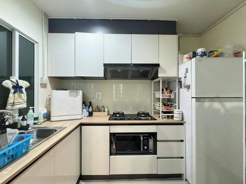 Villette City Pattanakarn 38, Bangkok, Phatthanakan Road, Prawet, Prawet, Bangkok, 3 Bedrooms, 160 sqm, Townhouse For Sale, by Chotika   Rakrungrueang, 500147271 - DDproperty.com