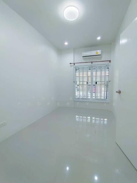 For Sale - ทาวน์โฮมเนินพระ ระยอง, Rayong