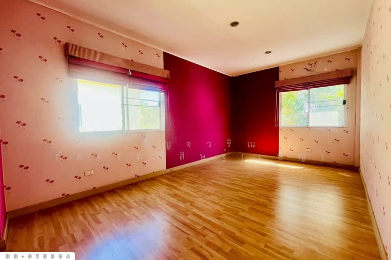 DD-075304 Detached House, Thaipura Resort, Sriracha, Chonburi, near Pinthong Industrial Estate, Chon Buri (Pattaya), Surasak, Si Racha, Chon Buri (Pattaya), 3 Bedrooms, 175 sqm, Single Detached House For Sale, by Benchawarin Pakkawetppisit, 500147277 - DDproperty.com
