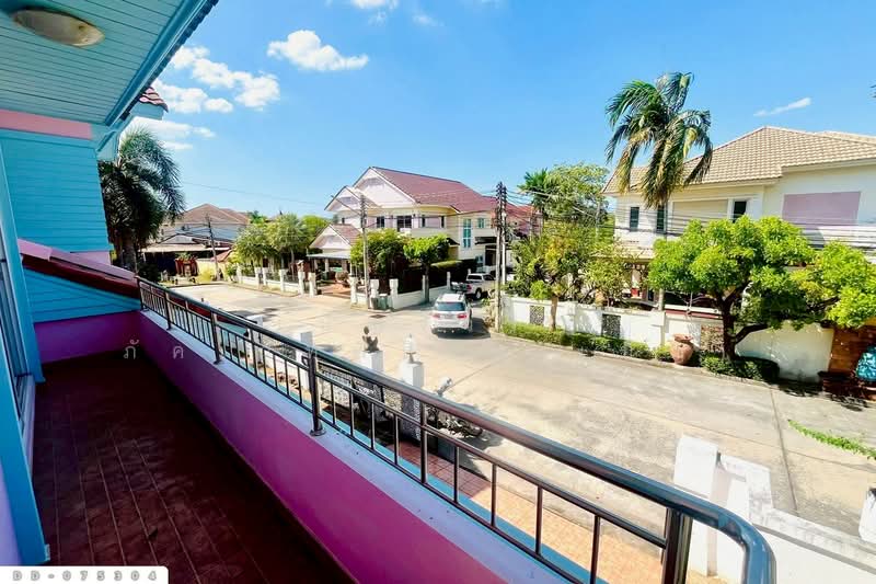 DD-075304 Detached House, Thaipura Resort, Sriracha, Chonburi, near Pinthong Industrial Estate, Chon Buri (Pattaya), Surasak, Si Racha, Chon Buri (Pattaya), 3 Bedrooms, 175 sqm, Single Detached House For Sale, by Benchawarin Pakkawetppisit, 500147277 - DDproperty.com