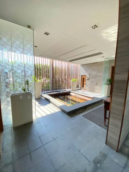 185 Rajadamri, Bangkok, 185 Rajadamri Road, Lumphini, Pathum Wan, Bangkok, 1 Bedroom, 70 sqm, Condo For Rent, by Chotika   Rakrungrueang, 500147282 - DDproperty.com