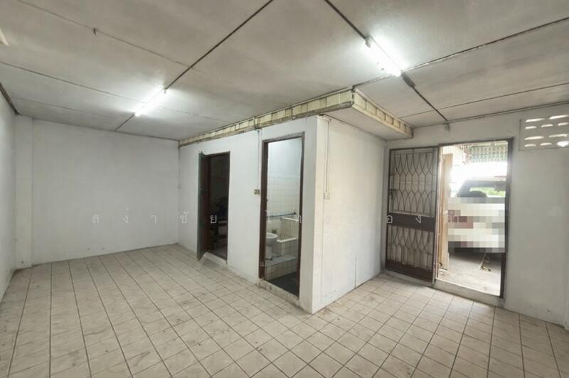 ปิ่นเจริญ 2, Bangkok, ถนนสรงประภา, Si Khan, Don Mueang, Bangkok, 7 Bedrooms, 240 sqm, Semi-Detached House (Twin House) For Sale, by สง่าชัย ไทรทองคำ, 500147311 - DDproperty.com