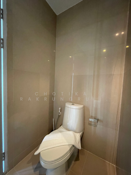 Noble Refine, Bangkok, Soi Sukhumvit 26, Sukhumvit Road, Khong Tan, Khlong Toei, Bangkok, 1 Bedroom, 45 sqm, Condo For Rent, by Chotika   Rakrungrueang, 500147339 - DDproperty.com