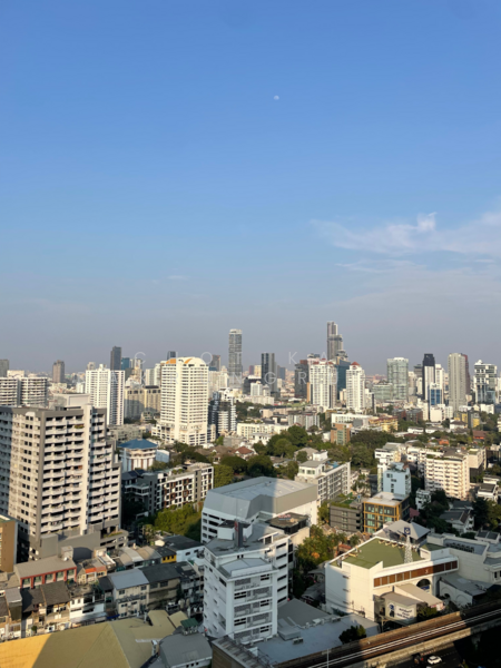Noble Refine, Bangkok, Soi Sukhumvit 26, Sukhumvit Road, Khong Tan, Khlong Toei, Bangkok, 1 Bedroom, 45 sqm, Condo For Rent, by Chotika   Rakrungrueang, 500147339 - DDproperty.com