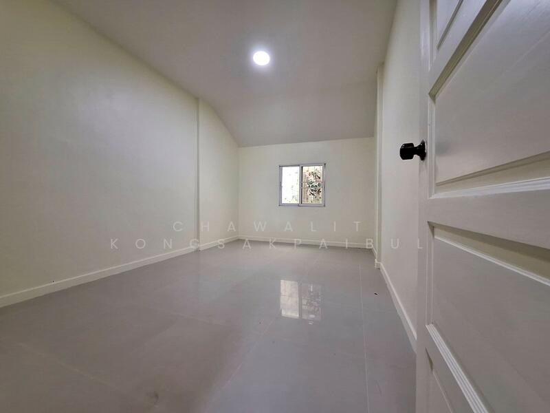 ขาย ทาวน์เฮ้าส์ หมู่บ้านธัญญกาญจน์ ซอยเอกชัย 30 หลังมุม ท้ายซอย เงียบสงบ ทาวน์โฮม ถนนกัลปพฤกษ์., กรุงเทพ, กัลปพฤกษ์, บางขุนเทียน, จอมทอง, กรุงเทพ, 120 ตร.ม., ทาวน์เฮ้าส์ ขาย, โดย CHAWALIT KONGSAKPAIBUL, 500147345 - DDproperty.com