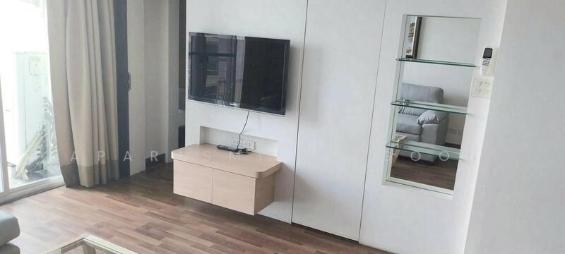 Le Luk Condominium, Bangkok, 1599 291 Sukhumvit Rd, Phra Kanong Nua, Watthana, Bangkok, 1 Bedroom, 52 sqm, Condo For Rent, by Aparasmi Mengoon, 500147355 - DDproperty.com