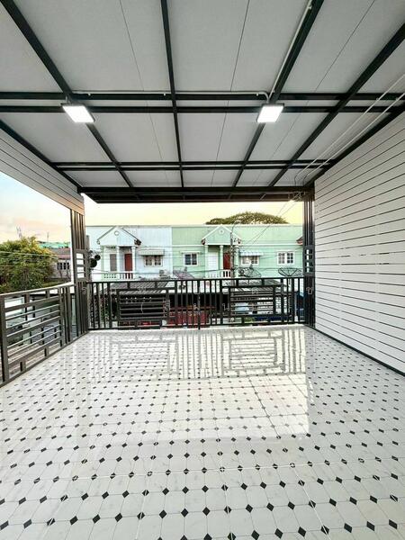 หมู่บ้านอำมาตย์วิลล่า, นนทบุรี, ท่าทราย, เมืองนนทบุรี, นนทบุรี, 72 ตร.ม., ทาวน์เฮ้าส์ ขาย, โดย สรภพ ยอดไชย (สีฝุ่น), 500147358 - DDproperty.com