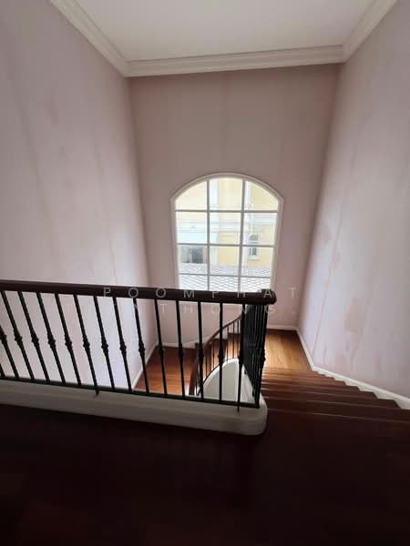 The Royal Residence, Bangkok, Prasert - Manukitch Road, Chorake Bua, Lat Phrao, Bangkok, 6 Bedrooms, 910 sqm, Single Detached House For Sale, by Poomphat Tienthongsakul, 500147388 - DDproperty.com