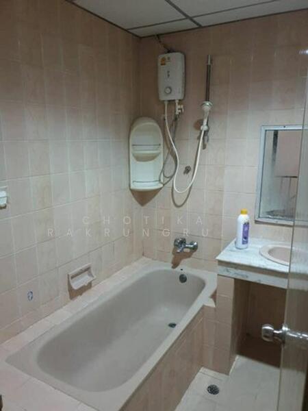 4-BR Townhouse, Bangkok, Bang Bamru, Bang Phlat, Bangkok, 4 Bedrooms, 270 sqm, Townhouse For Sale, by Chotika   Rakrungrueang, 500147401 - DDproperty.com