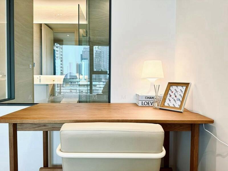 The Strand Thonglor, Bangkok, 36 Soi Sukhumvit 55, Khlong Tan Nua, Watthana, Bangkok, 1 Bedroom, 48 sqm, Condo For Rent, by Aparasmi Mengoon, 500147403 - DDproperty.com