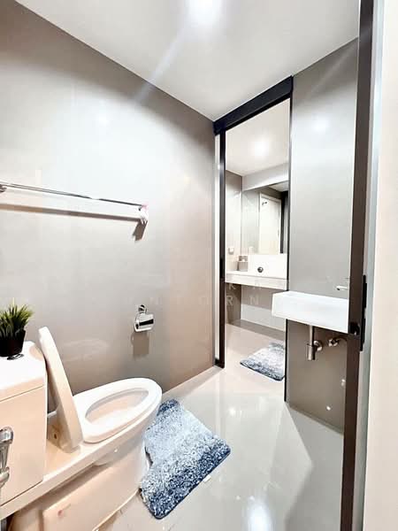 Rhythm Sukhumvit 42, Bangkok, Soi Sukhumvit 42, Sukhumvit Road, Phra Kanong, Khlong Toei, Bangkok, 1 Bedroom, 45 sqm, Condo For Sale, by Chomratkamol Soontorntarawong (Gor), 500147421 - DDproperty.com