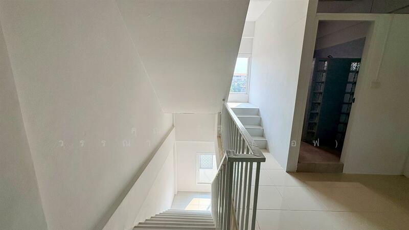 อาคารพาณิชย์ 3.5 ชั้น 20 ตร.ว. อาคารพาณิชย์ ซอยคลองลำเจียก3 ถนนคลองลำเจียก, กรุงเทพ, คลองกุ่ม, บึงกุ่ม, กรุงเทพ, 100 ตร.ม., ตึกแถว-อาคารพาณิชย์ ขาย, โดย คุณ กิริยา วรรณารักษ์ (แอฟ), 500147432 - DDproperty.com