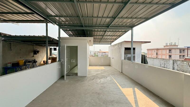 อาคารพาณิชย์ 3.5 ชั้น 20 ตร.ว. อาคารพาณิชย์ ซอยคลองลำเจียก3 ถนนคลองลำเจียก, Bangkok, Khlong Kum, Bueng Kum, Bangkok, , 100 sqm, Shophouse For Sale, by คุณ กิริยา วรรณารักษ์ (แอฟ), 500147432 - DDproperty.com