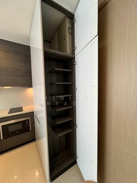 The Esse Asoke, Bangkok, 333 Soi Sukhumvit 21, Sukhumvit Road, Khlongtoei Nua, Watthana, Bangkok, 1 Bedroom, 45 sqm, Condo For Rent, by Kitnipat Boonyadhammakul, 500147460 - DDproperty.com