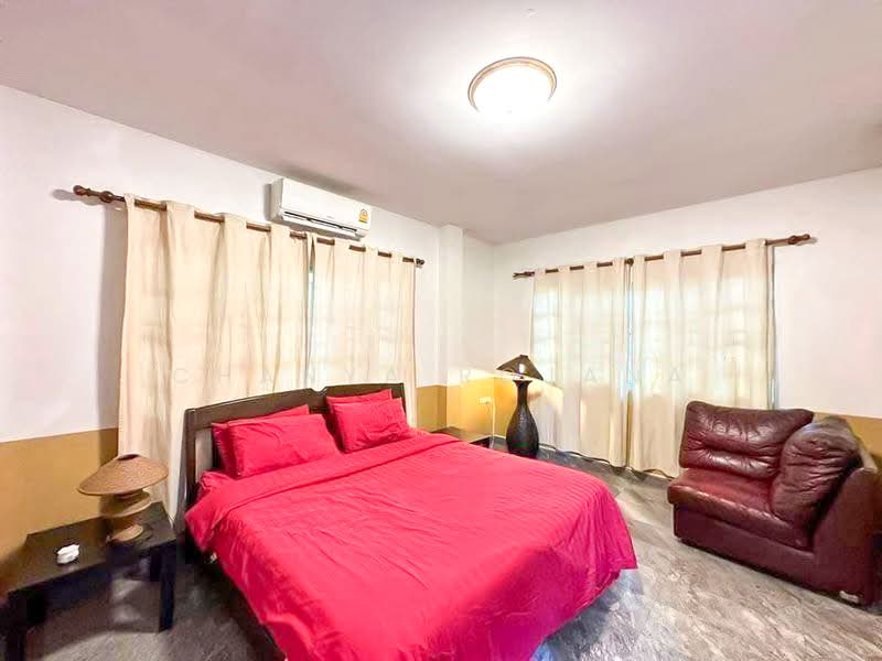 5-Bedroom Pool Villa Near Jomtien Beach – Chaiyapruek, Chon Buri (Pattaya), Nong Pru, Bang Lamung (Pattaya), Chon Buri (Pattaya), 5 Bedrooms, 200 sqm, Villa For Sale, by Chanya Rojana, 500147462 - DDproperty.com