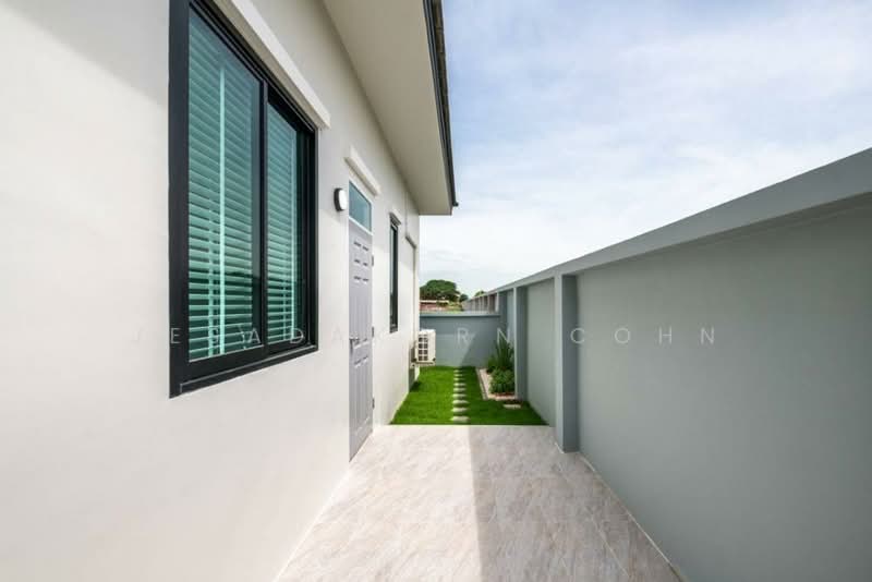 3-BR House, Bangkok, Sai Kong Din Tai, Khlong Sam Wa, Bangkok, 3 Bedrooms, 216 sqm, Single Detached House For Sale, by Jesadakorn Cohn, 500147466 - DDproperty.com