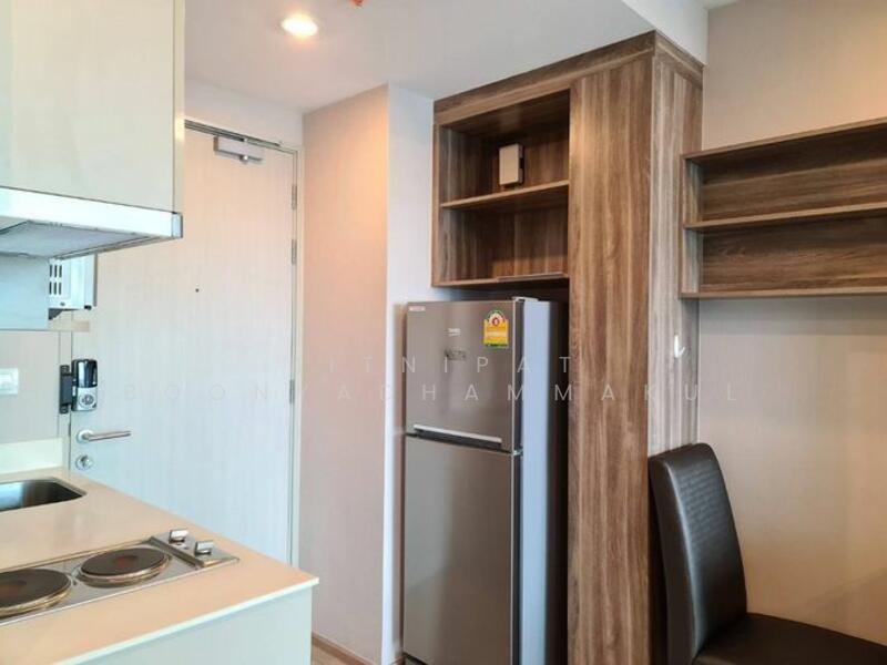 IDEO Q Chula - Samyan, Bangkok, 660-662 Rama 4 Road, Maha Phrutharam, Bang Rak, Bangkok, 1 Bedroom, 34 sqm, Condo For Rent, by Kitnipat Boonyadhammakul, 500147468 - DDproperty.com