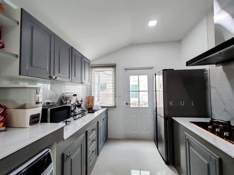 Golden Neo Bangna-Suan Luang, Bangkok, Bangna-Trad Road + Expressway, Dok Mai, Prawet, Bangkok, 4 Bedrooms, 36 sqm, Single Detached House For Rent, by Kitnipat Boonyadhammakul, 500147472 - DDproperty.com