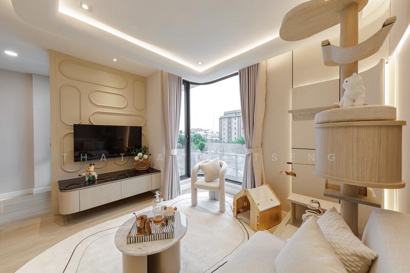 Luxury townhome Forrest Ratchada 18 3.5 - Story townhome for sale on 15.9 millions baths ! Good deal, Bangkok, รัชดา 18, Samsen Nok, Huai Khwang, Bangkok, 3 Bedrooms, 206 sqm, Townhouse For Sale, by Thatsawan Tseng, 500147484 - DDproperty.com