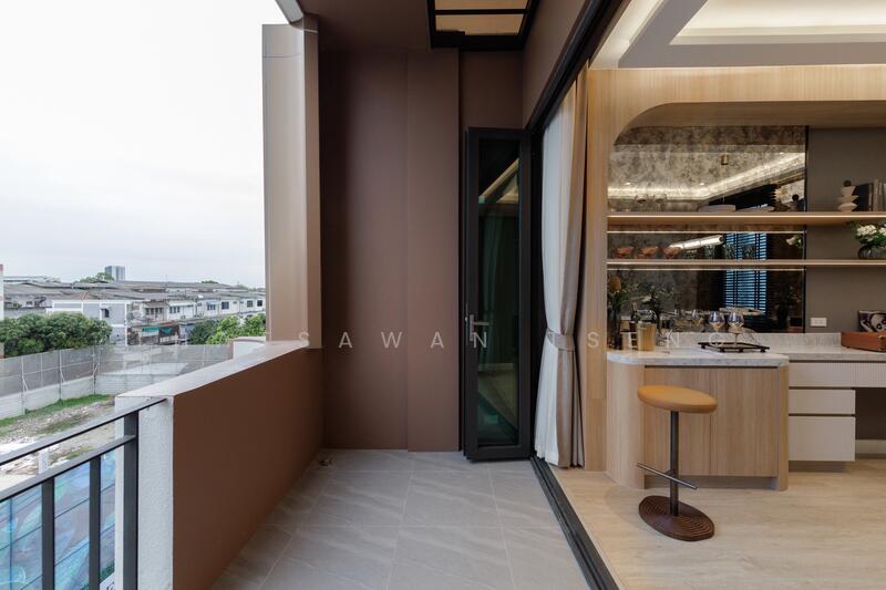 Luxury townhome Forrest Ratchada 18 3.5 - Story townhome for sale on 15.9 millions baths ! Good deal, Bangkok, รัชดา 18, Samsen Nok, Huai Khwang, Bangkok, 3 Bedrooms, 206 sqm, Townhouse For Sale, by Thatsawan Tseng, 500147484 - DDproperty.com