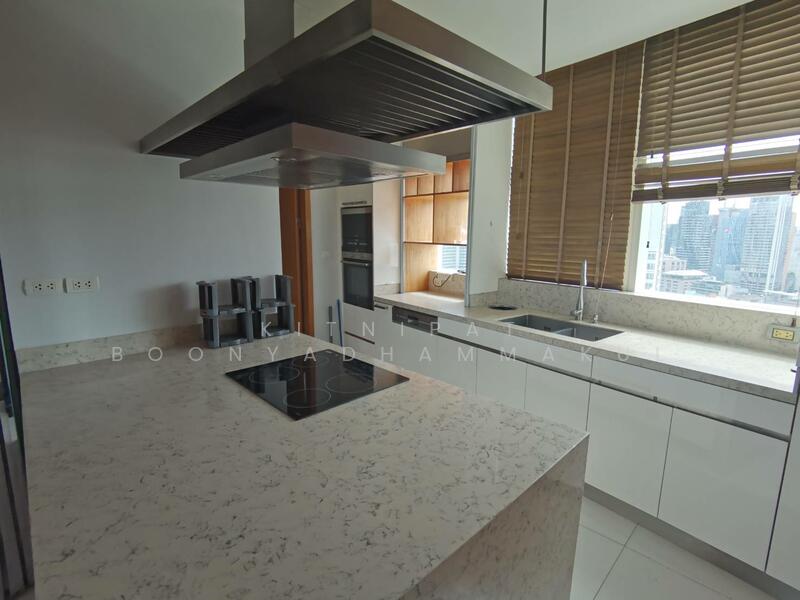 Millennium Residence, Bangkok, Sukhumvit Road, Khlong Toei, Khlong Toei, Bangkok, 3 Bedrooms, 146 sqm, Condo For Rent, by Kitnipat Boonyadhammakul, 500147502 - DDproperty.com