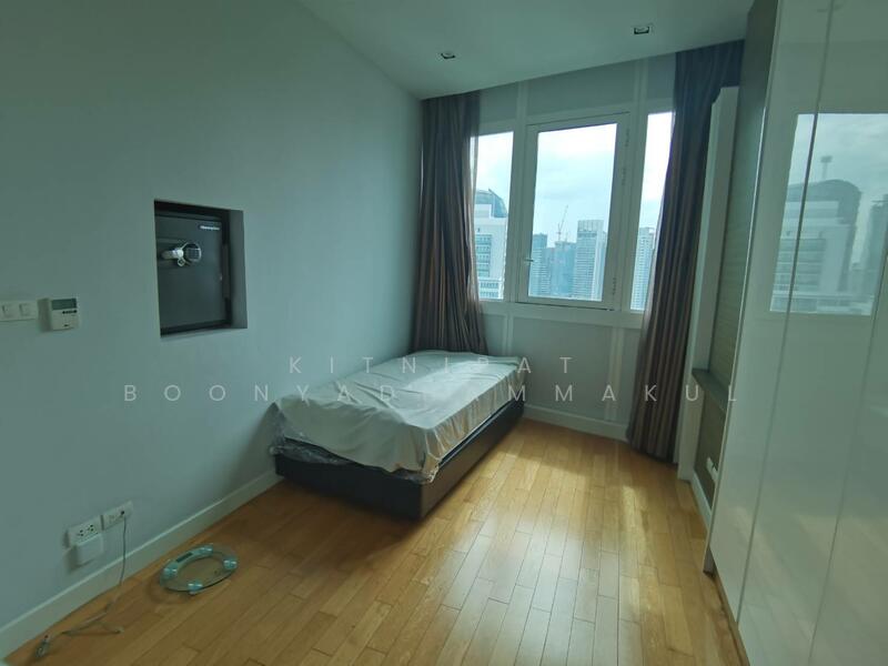 Millennium Residence, Bangkok, Sukhumvit Road, Khlong Toei, Khlong Toei, Bangkok, 3 Bedrooms, 146 sqm, Condo For Rent, by Kitnipat Boonyadhammakul, 500147502 - DDproperty.com