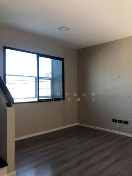 3-BR Townhouse, Bangkok, Anusaowari, Bang Khen, Bangkok, 3 Bedrooms, 88 sqm, Townhouse For Sale, by Pichamon Boonchit, 500147522 - DDproperty.com