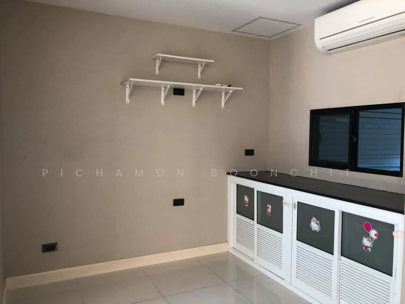 3-BR Townhouse, Bangkok, Anusaowari, Bang Khen, Bangkok, 3 Bedrooms, 88 sqm, Townhouse For Sale, by Pichamon Boonchit, 500147522 - DDproperty.com