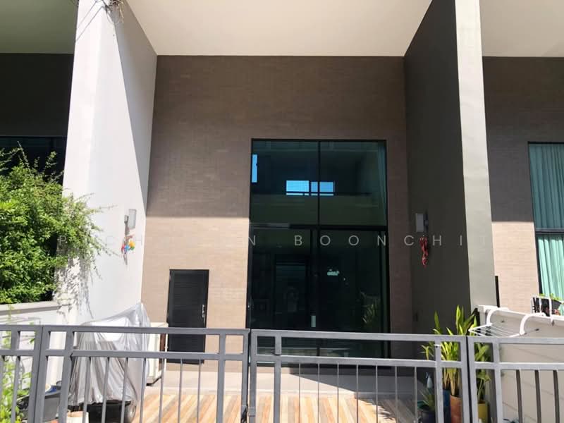 3-BR Townhouse, Bangkok, Anusaowari, Bang Khen, Bangkok, 3 Bedrooms, 88 sqm, Townhouse For Sale, by Pichamon Boonchit, 500147522 - DDproperty.com