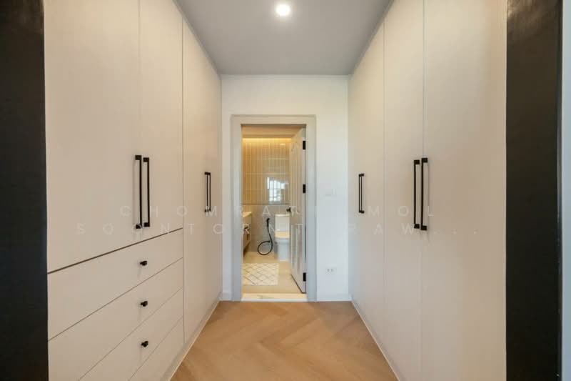 The Executive Regent, Bangkok, 2264/3 Nanglinchee Road, Chong Nonsi, Yan Nawa, Bangkok, 2 Bedrooms, 89 sqm, Condo For Sale, by Chomratkamol Soontorntarawong (Gor), 500147538 - DDproperty.com