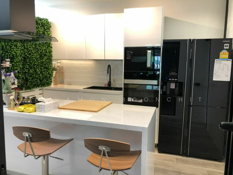 3-BR Townhouse, Bangkok, Wang Thonglang, Wang Thonglang, Bangkok, 3 Bedrooms, 135 sqm, Townhouse For Sale, by Pichamon Boonchit, 500147546 - DDproperty.com