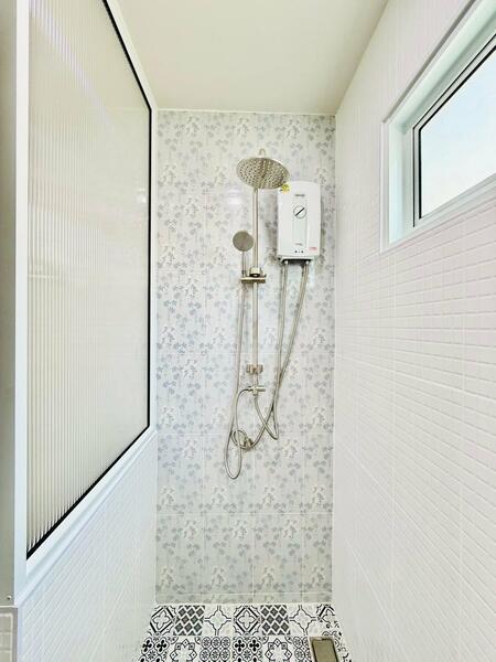 ขายบ้านชั้นเดียว 3 ห้องนอน ในพัทยาตะวันออก, ชลบุรี, บางละมุง, บางละมุง, ชลบุรี, 240 ตร.ม., บ้านเดี่ยว ขาย, โดย PLC Real Estate, 500147600 - DDproperty.com