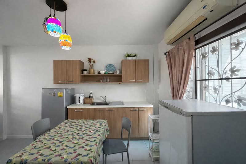 iDesign Lam Luk Ka Khlong 3, Pathum Thani, Lat Sawai, Lam Luk Ka, Pathum Thani, 3 Bedrooms, 80 sqm, Townhouse For Sale, by ภัทรนัน อิศรางกูร ณ อยุธยา, 500147605 - DDproperty.com