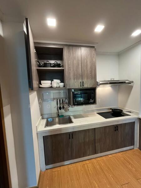 Lumpini Park View, Bangkok, Rama 4, Thung Maha Mek, Sathon, Bangkok, 2 Bedrooms, 95 sqm, Condo For Rent, by Hathairat  Rookphan  , 500147612 - DDproperty.com